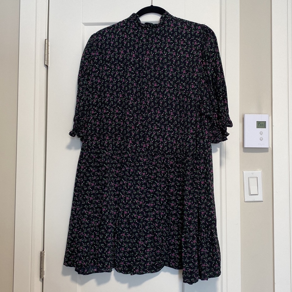 Pretty Zara Mock-neck Floral Babydoll Dress